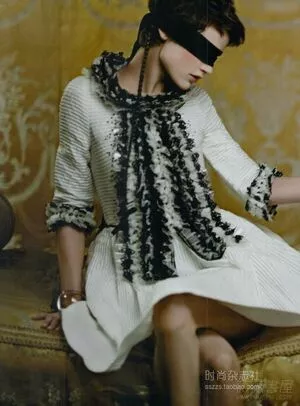 Cara Delevingne / CaraDelevingneOfficialPage / caradelevingne nude photo #1769