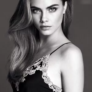 Cara Delevingne / CaraDelevingneOfficialPage / caradelevingne nude photo #1823