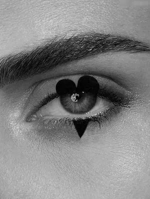 Cara Delevingne / CaraDelevingneOfficialPage / caradelevingne nude photo #1845