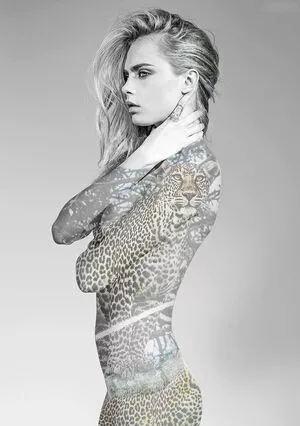 Cara Delevingne / CaraDelevingneOfficialPage / caradelevingne nude photo #1897