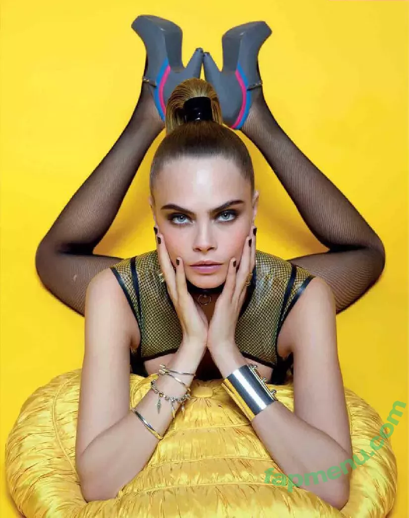 Cara Delevingne nude photo #1811 (CaraDelevingneOfficialPage / caradelevingne)