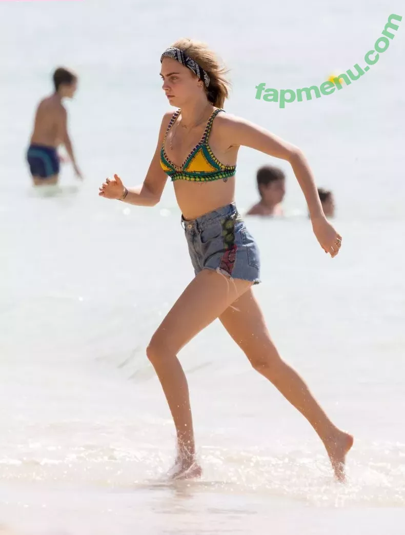 Cara Delevingne nude photo #1854 (CaraDelevingneOfficialPage / caradelevingne)