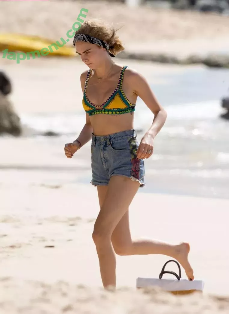 Cara Delevingne nude photo #1864 (CaraDelevingneOfficialPage / caradelevingne)