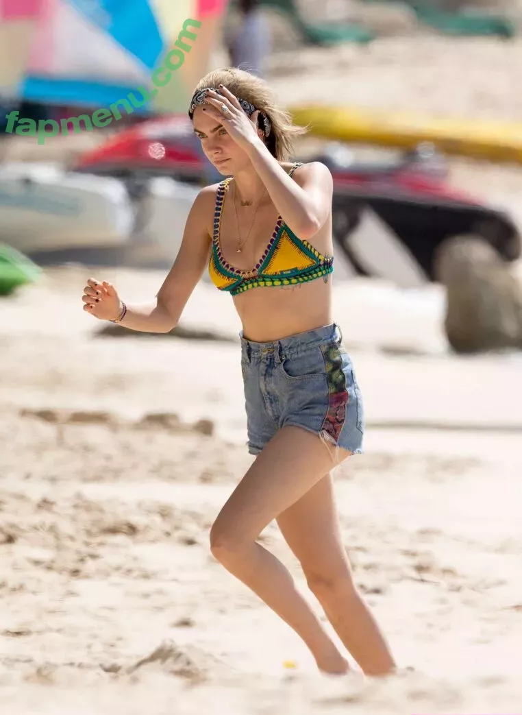 Cara Delevingne nude photo #1870 (CaraDelevingneOfficialPage / caradelevingne)