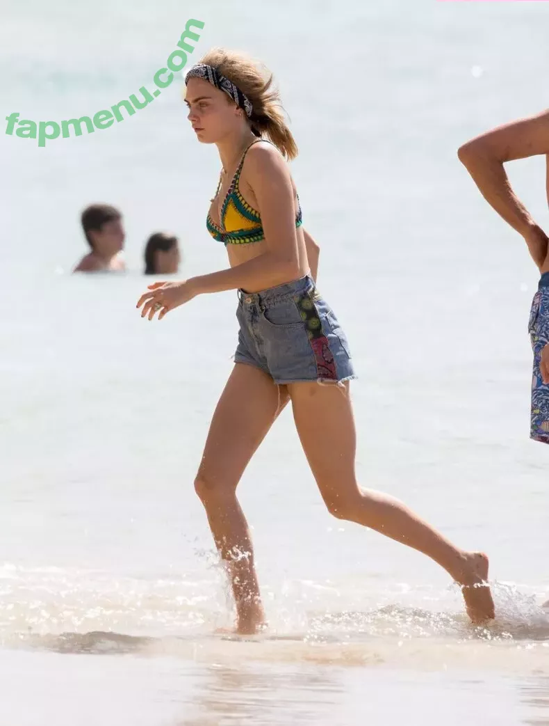 Cara Delevingne nude photo #1871 (CaraDelevingneOfficialPage / caradelevingne)