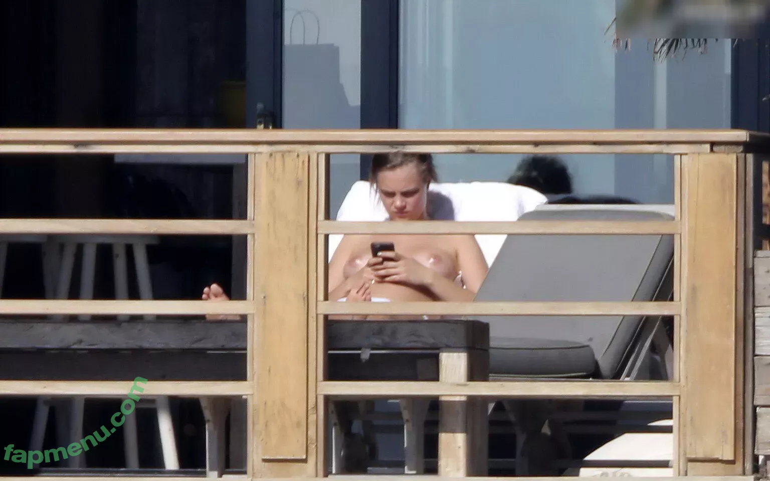 Cara Delevingne nude photo #1902 (CaraDelevingneOfficialPage / caradelevingne)