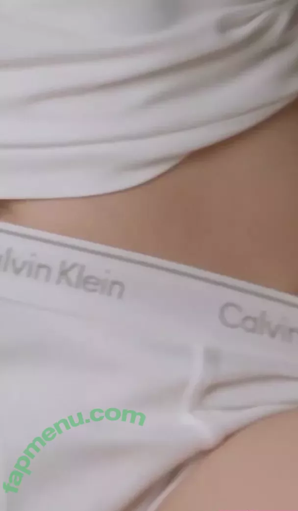 Cara Delevingne nude photo #1915 (CaraDelevingneOfficialPage / caradelevingne)