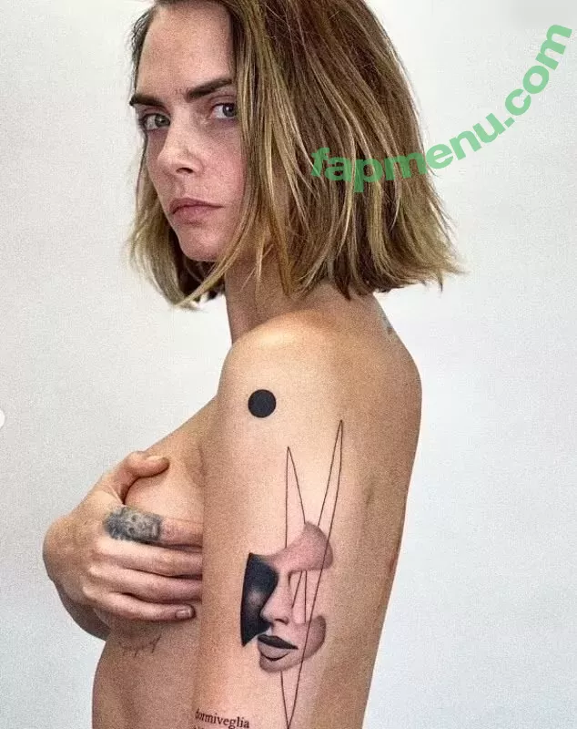 Cara Delevingne nude photo #1929 (CaraDelevingneOfficialPage / caradelevingne)