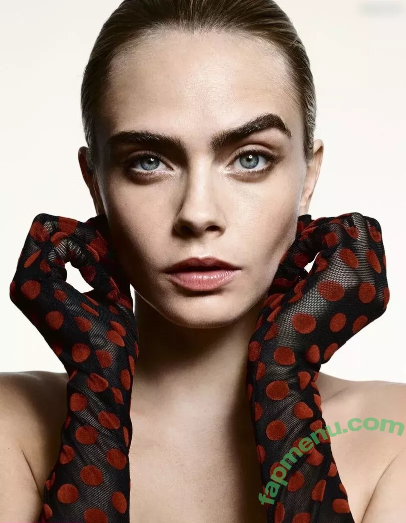 Cara Delevingne nude photo #1967 (CaraDelevingneOfficialPage / caradelevingne)
