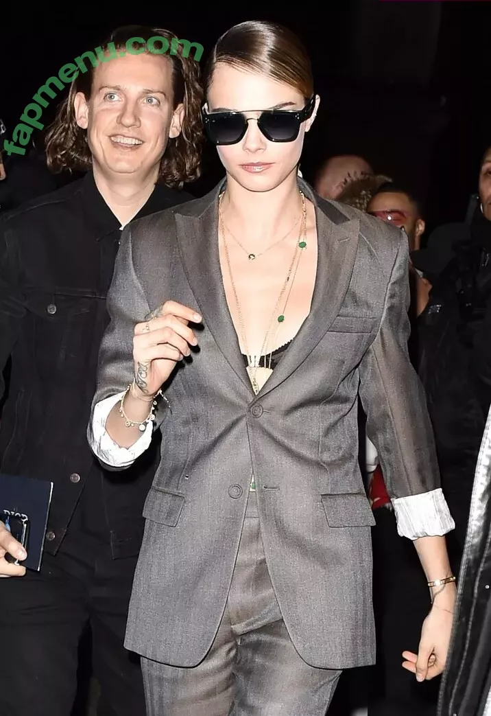 Cara Delevingne nude photo #1971 (CaraDelevingneOfficialPage / caradelevingne)