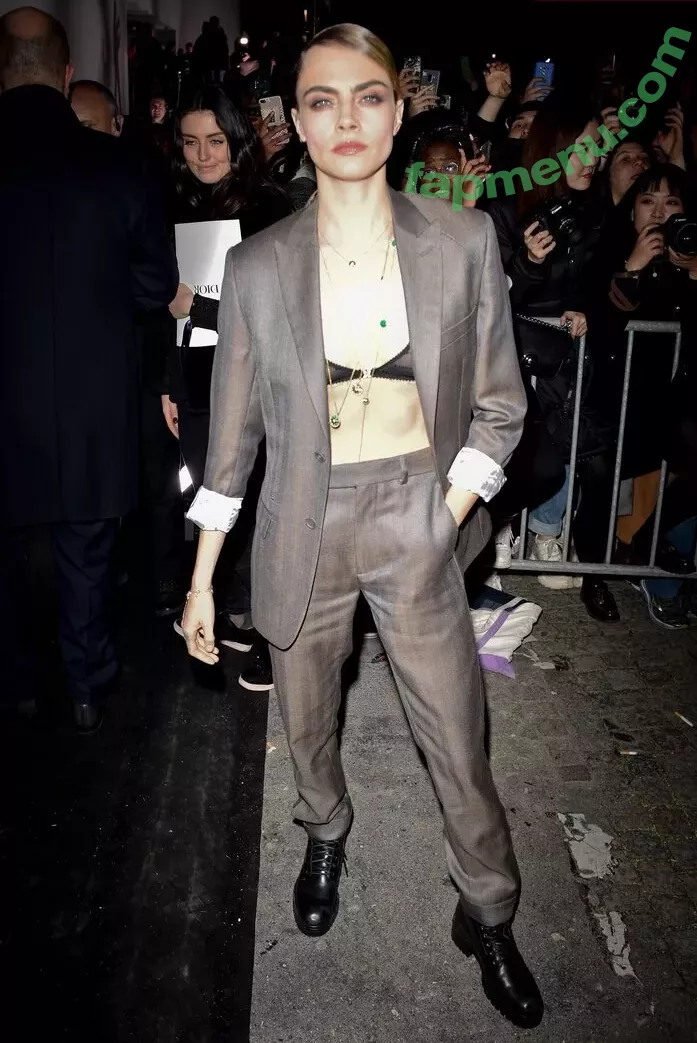 Cara Delevingne nude photo #1974 (CaraDelevingneOfficialPage / caradelevingne)