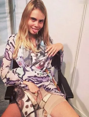 Cara Delevingne / CaraDelevingneOfficialPage / caradelevingne nude photo #2015