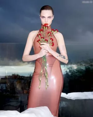 Cara Delevingne / CaraDelevingneOfficialPage / caradelevingne nude photo #2064