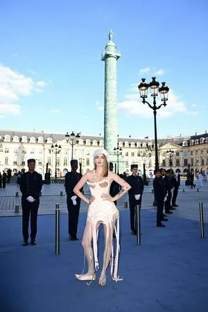 Cara Delevingne / CaraDelevingneOfficialPage / caradelevingne nude photo #2072