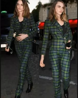 Cara Delevingne / CaraDelevingneOfficialPage / caradelevingne nude photo #2103