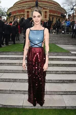 Cara Delevingne / CaraDelevingneOfficialPage / caradelevingne nude photo #2117