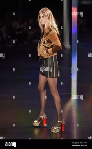 Cara Delevingne / CaraDelevingneOfficialPage / caradelevingne nude photo #2134