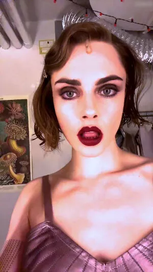 Cara Delevingne / CaraDelevingneOfficialPage / caradelevingne nude photo #2147