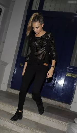 Cara Delevingne / CaraDelevingneOfficialPage / caradelevingne nude photo #2151