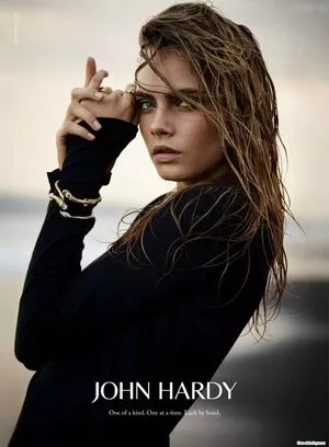 Cara Delevingne / CaraDelevingneOfficialPage / caradelevingne nude photo #2190