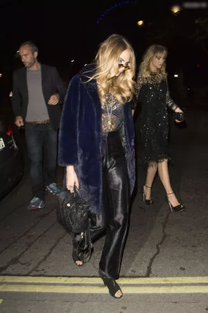 Cara Delevingne / CaraDelevingneOfficialPage / caradelevingne nude photo #2194