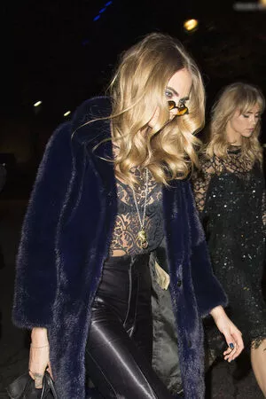 Cara Delevingne / CaraDelevingneOfficialPage / caradelevingne nude photo #2198