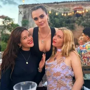 Cara Delevingne / CaraDelevingneOfficialPage / Caradelevingne nude photo #2309