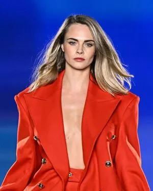 Cara Delevingne / CaraDelevingneOfficialPage / Caradelevingne nude photo #2331
