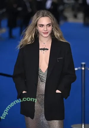 Cara Delevingne / caradelevingne nude photo #2730