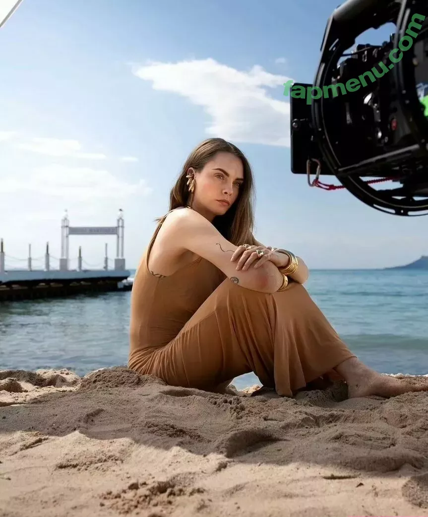 Cara Delevingne nude photo #2023 (CaraDelevingneOfficialPage / caradelevingne)