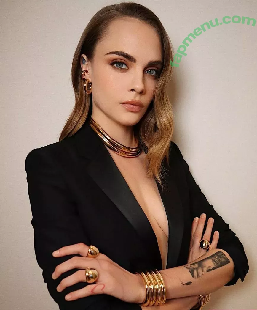 Cara Delevingne nude photo #2032 (CaraDelevingneOfficialPage / caradelevingne)
