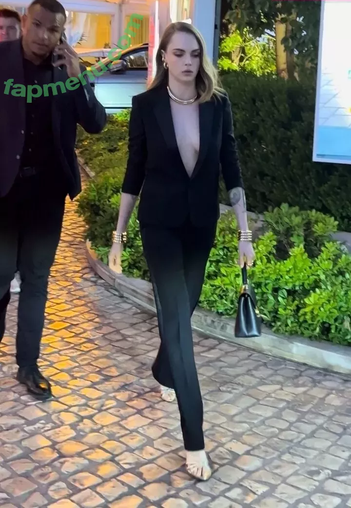 Cara Delevingne nude photo #2033 (CaraDelevingneOfficialPage / caradelevingne)