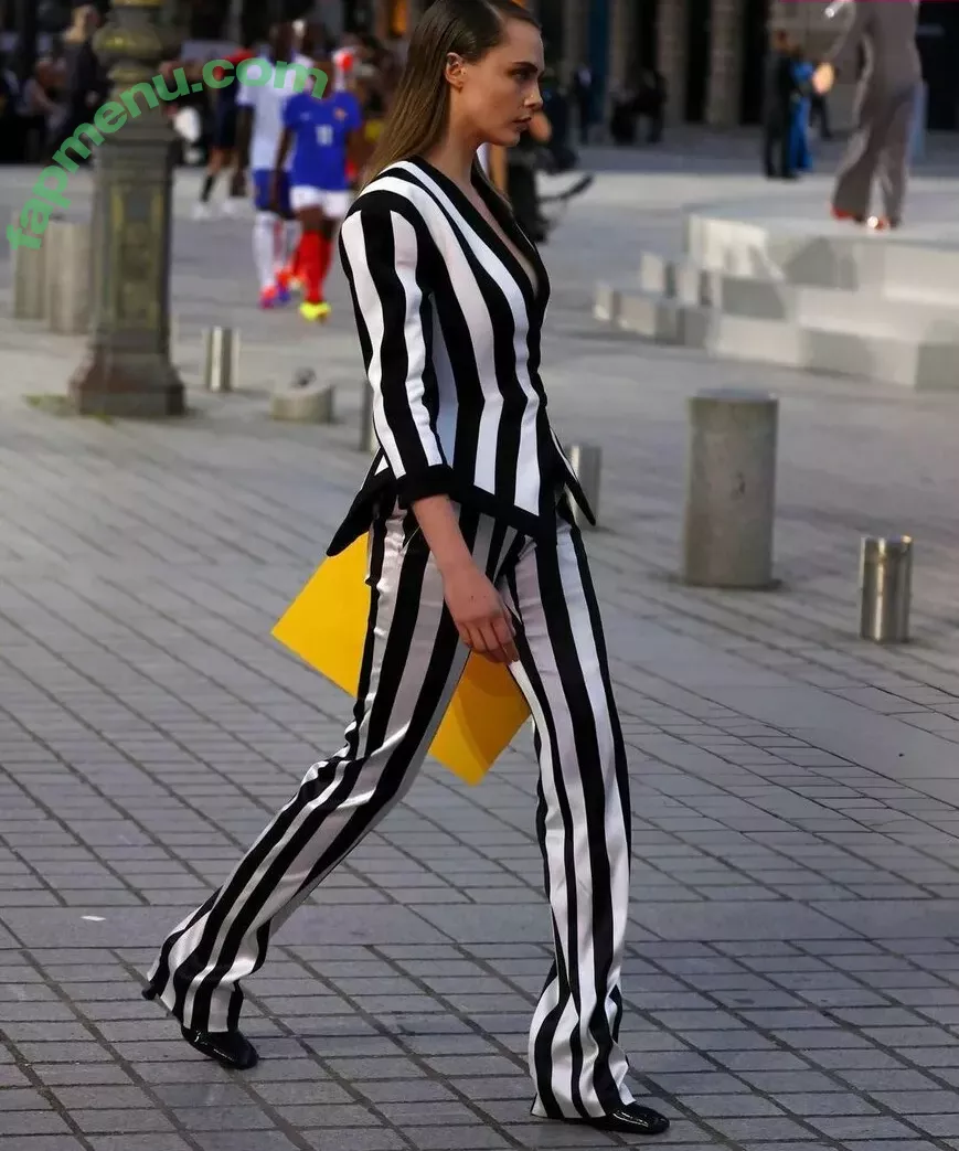 Cara Delevingne nude photo #2060 (CaraDelevingneOfficialPage / caradelevingne)