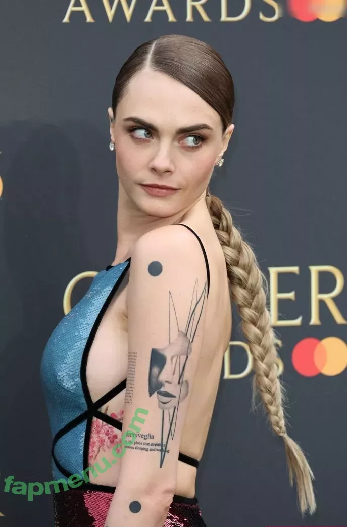 Cara Delevingne nude photo #2112 (CaraDelevingneOfficialPage / caradelevingne)
