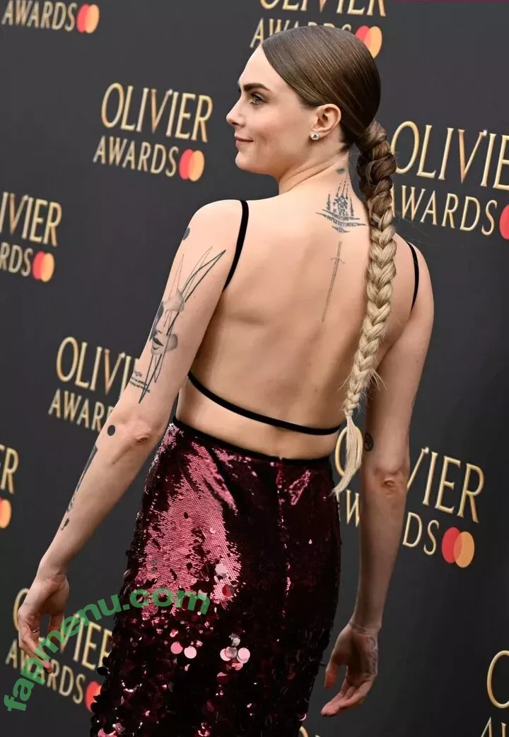 Cara Delevingne nude photo #2116 (CaraDelevingneOfficialPage / caradelevingne)