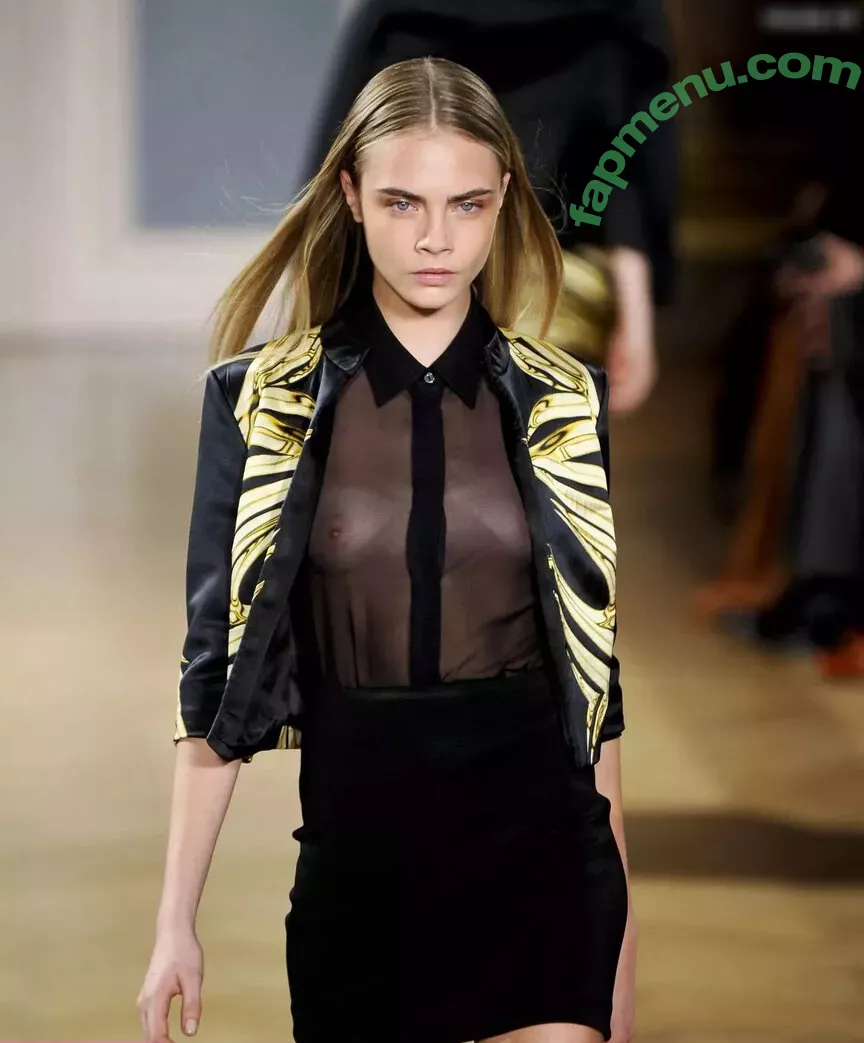 Cara Delevingne nude photo #2148 (CaraDelevingneOfficialPage / caradelevingne)