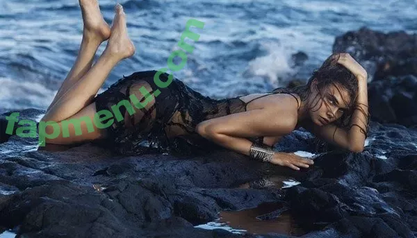 Cara Delevingne nude photo #2189 (CaraDelevingneOfficialPage / caradelevingne)