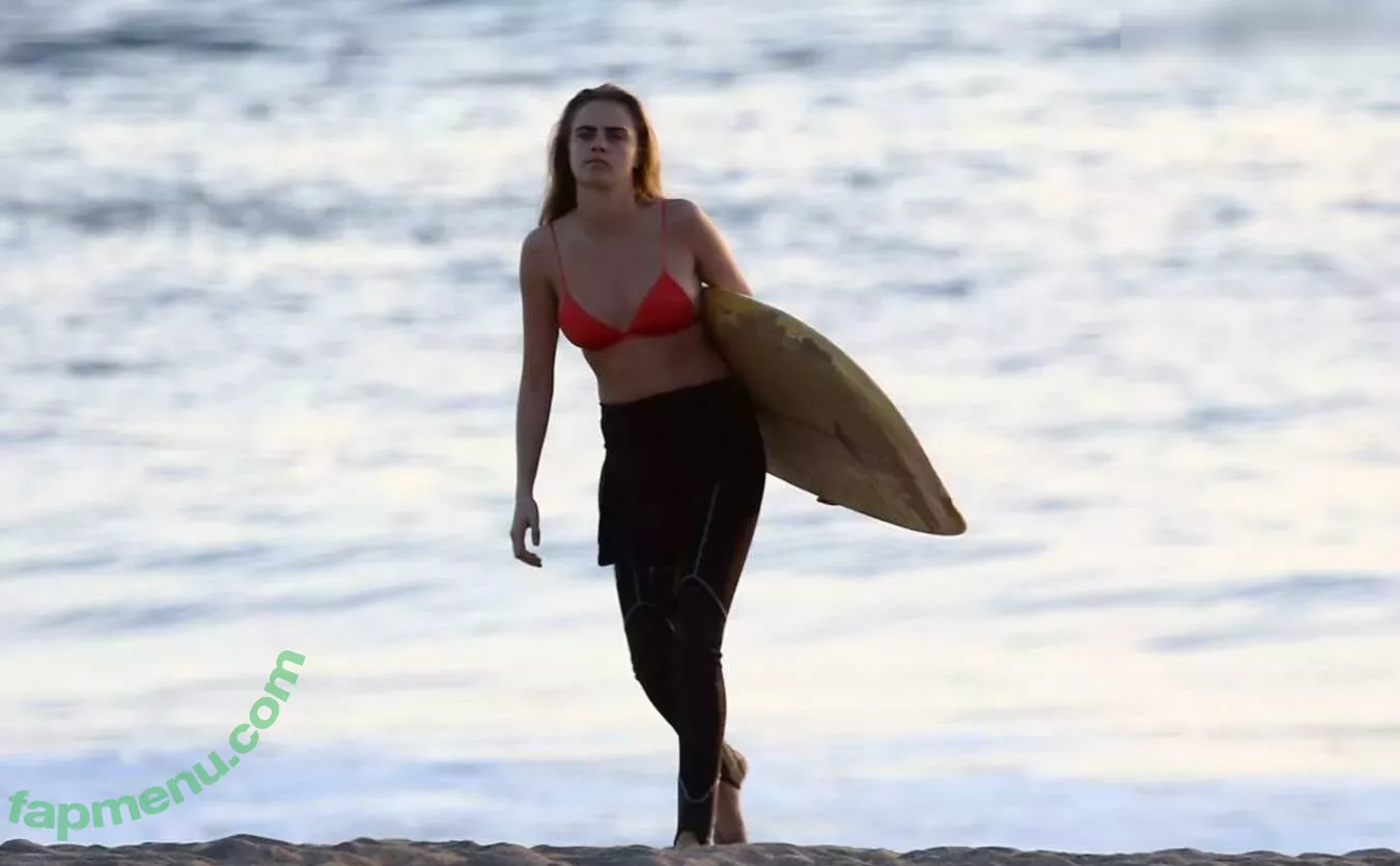 Cara Delevingne nude photo #2259 (CaraDelevingneOfficialPage / Caradelevingne)