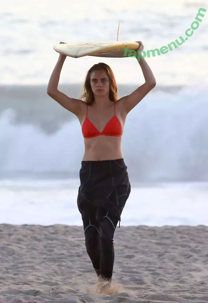 Cara Delevingne nude photo #2263 (CaraDelevingneOfficialPage / Caradelevingne)