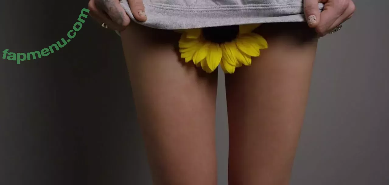 Cara Delevingne nude photo #2270 (CaraDelevingneOfficialPage / Caradelevingne)