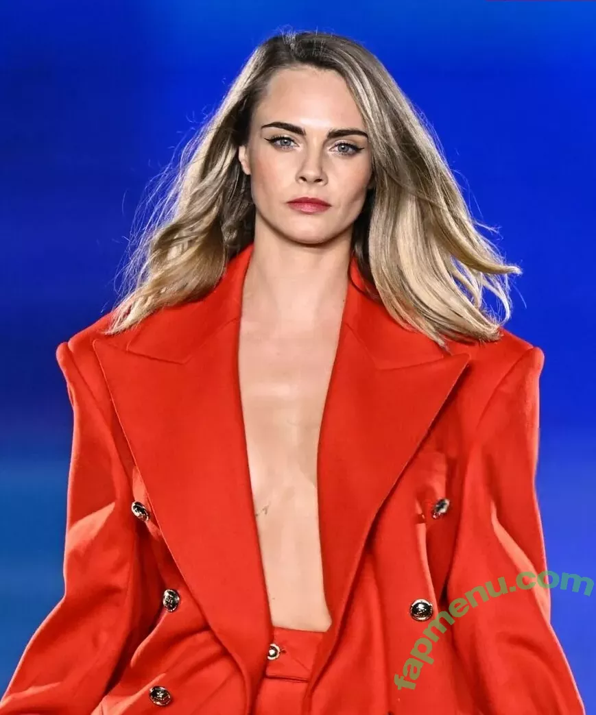 Cara Delevingne nude photo #2331 (CaraDelevingneOfficialPage / Caradelevingne)