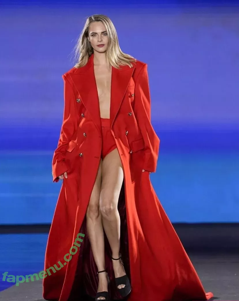 Cara Delevingne nude photo #2349 (CaraDelevingneOfficialPage / Caradelevingne)