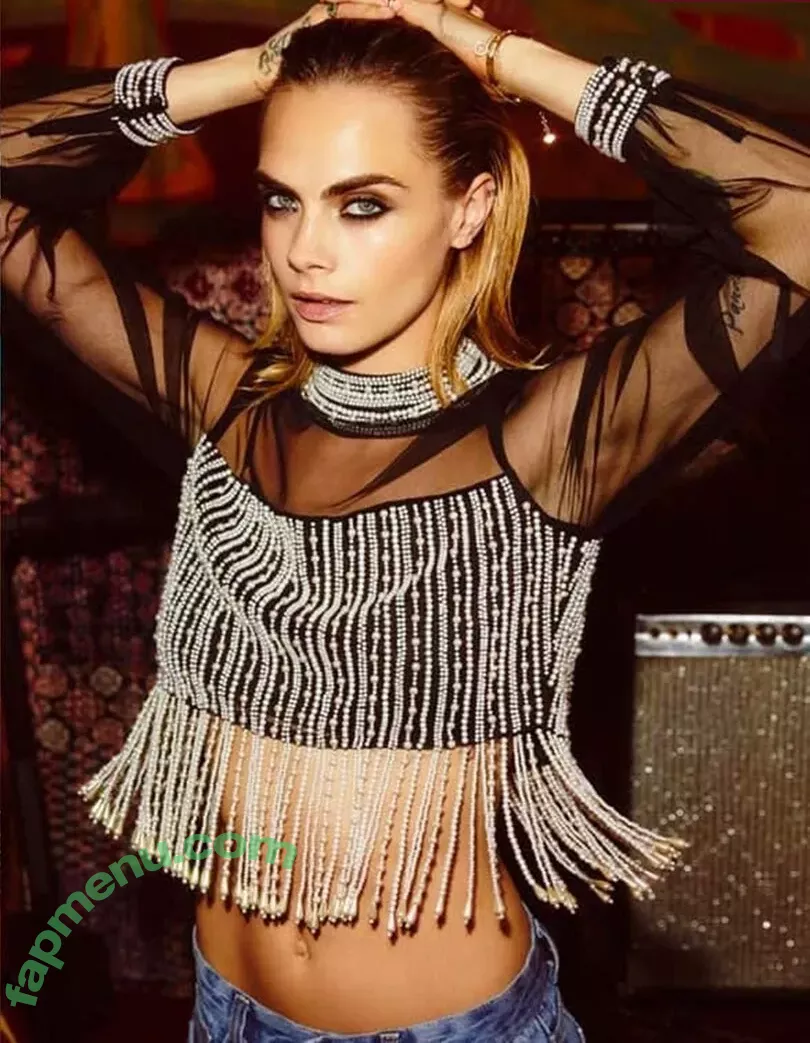 Cara Delevingne nude photo #2365 (CaraDelevingneOfficialPage / Caradelevingne)