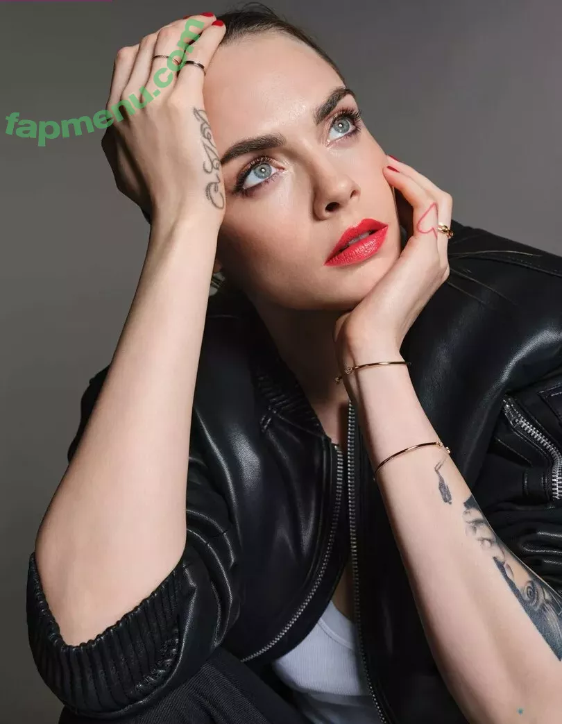 Cara Delevingne nude photo #2372 (CaraDelevingneOfficialPage / Caradelevingne)