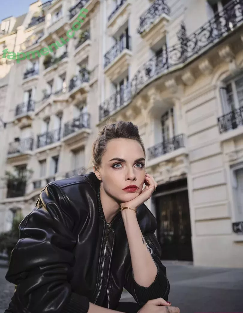 Cara Delevingne nude photo #2373 (CaraDelevingneOfficialPage / Caradelevingne)
