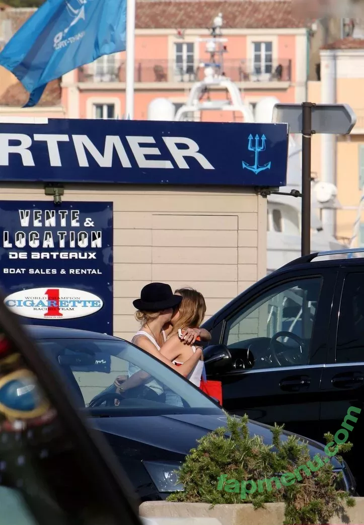 Cara Delevingne nude photo #2435 (CaraDelevingneOfficialPage / Caradelevingne)