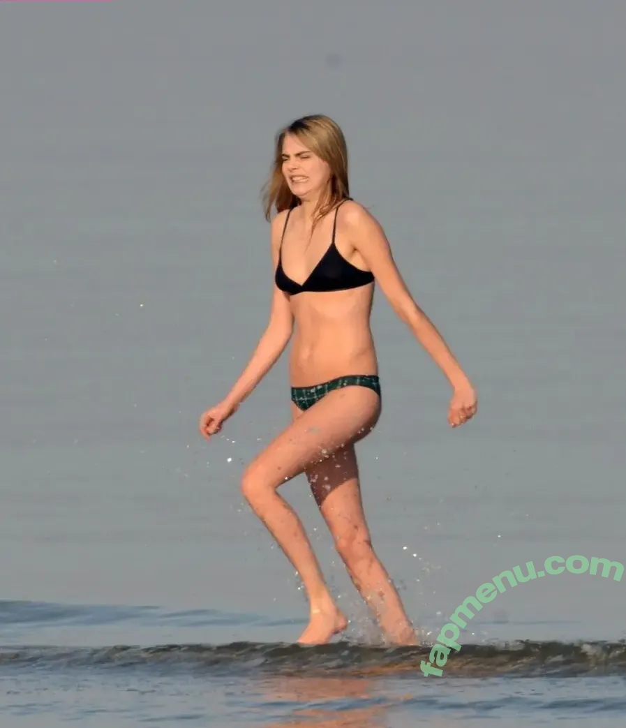 Cara Delevingne nude photo #2676 (caradelevingne)