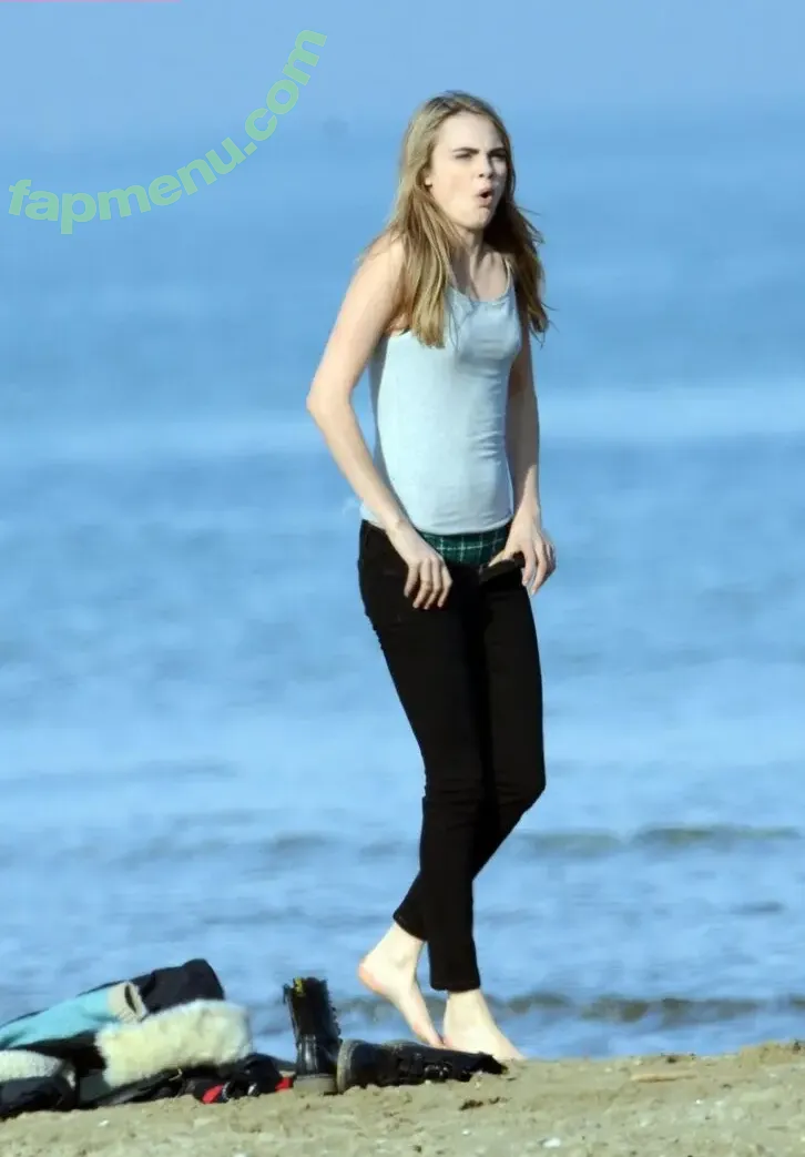 Cara Delevingne nude photo #2679 (caradelevingne)