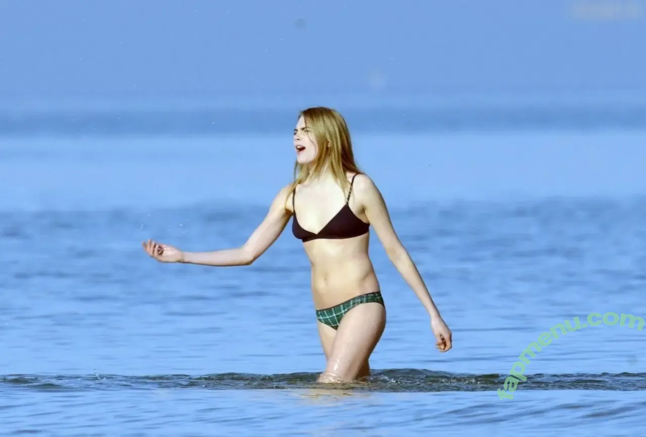 Cara Delevingne nude photo #2684 (caradelevingne)