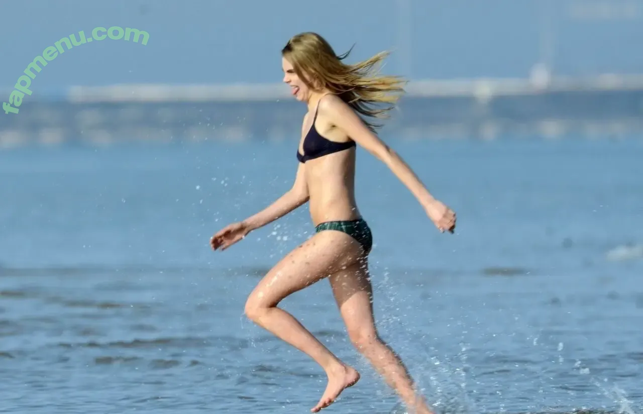 Cara Delevingne nude photo #2688 (caradelevingne)